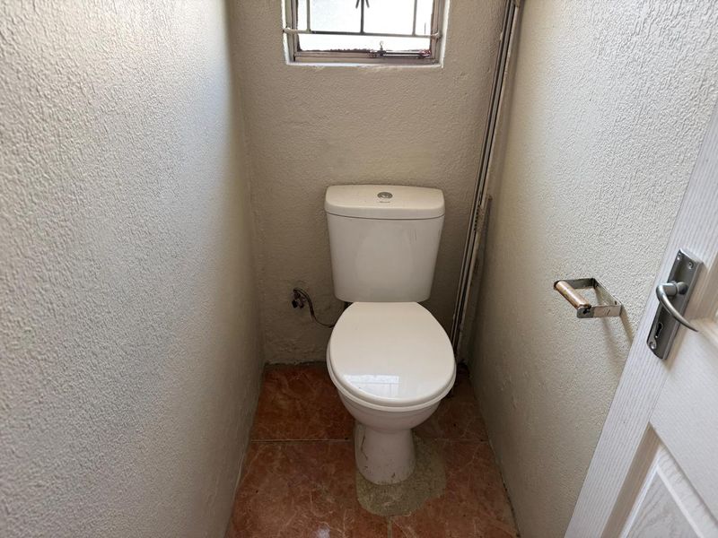 Neat 3 bedroom home - Photo 8