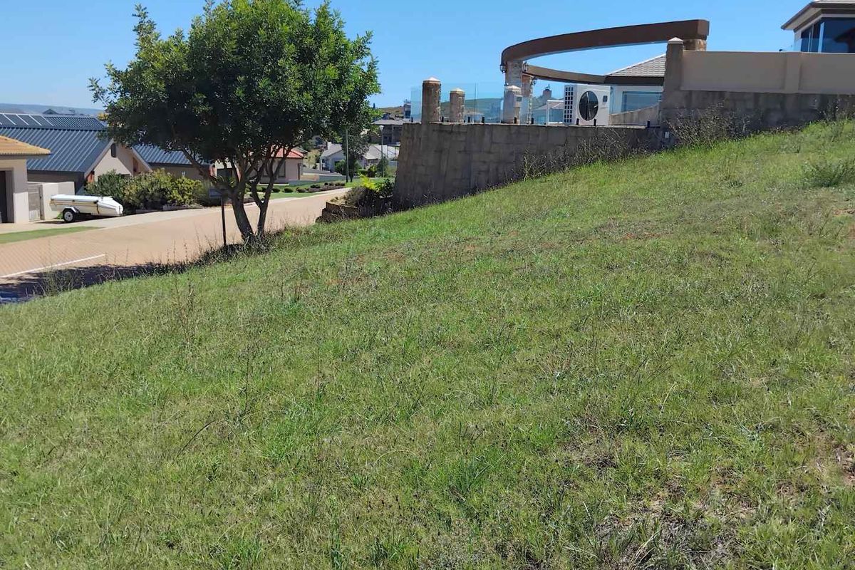 Prestigious Eco Estate: Your Dream Home Awaits - Photo 3