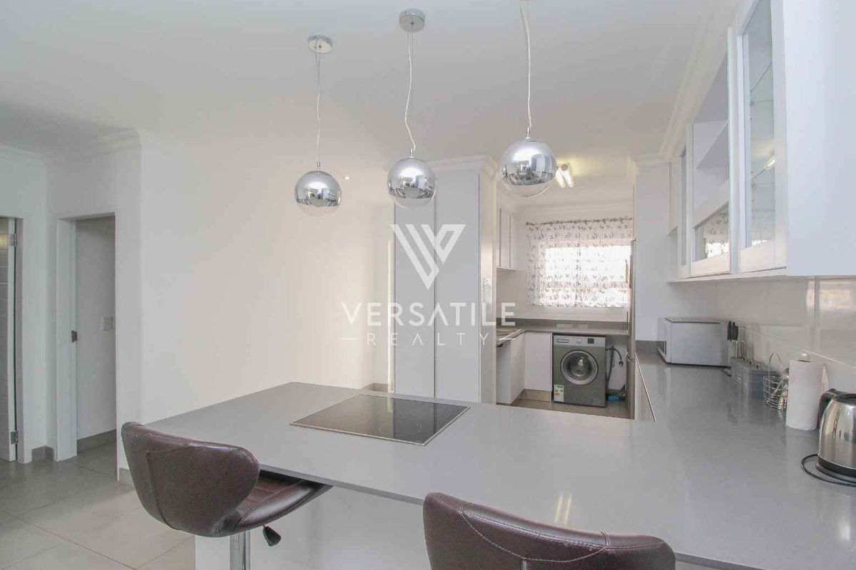 Apartment with Sea View - Photo 4
