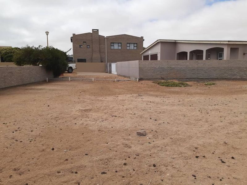 AFFORDABLE BIG ERF FOR SALE IN HENTIES BAY - Photo 2