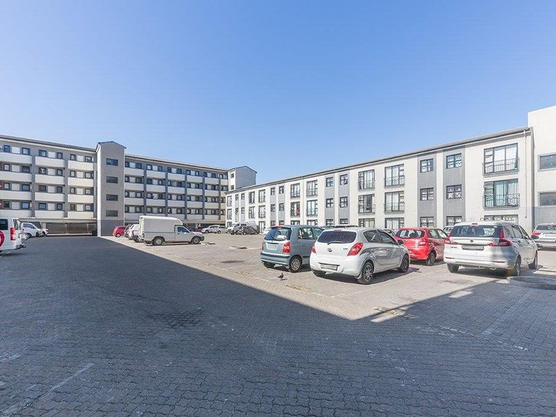 Studio Apartment for Sale in Maitland - Photo 2