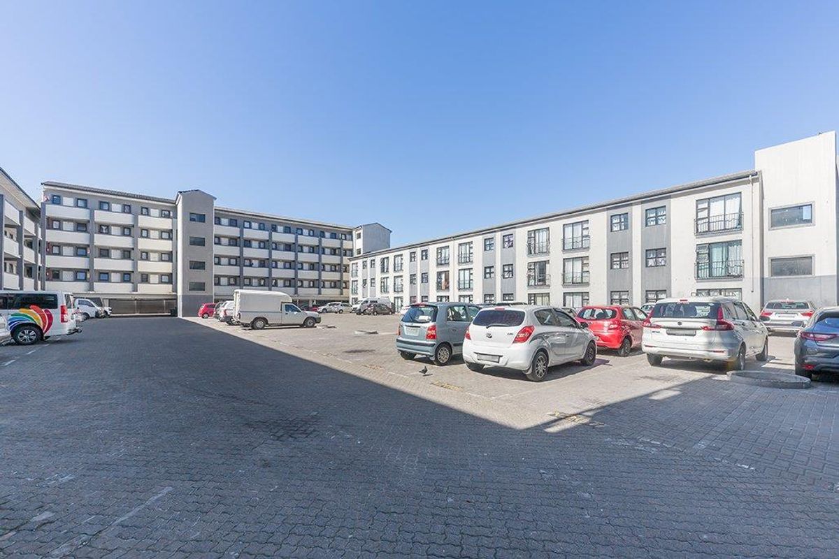 Studio Apartment for Sale in Maitland - Photo 2