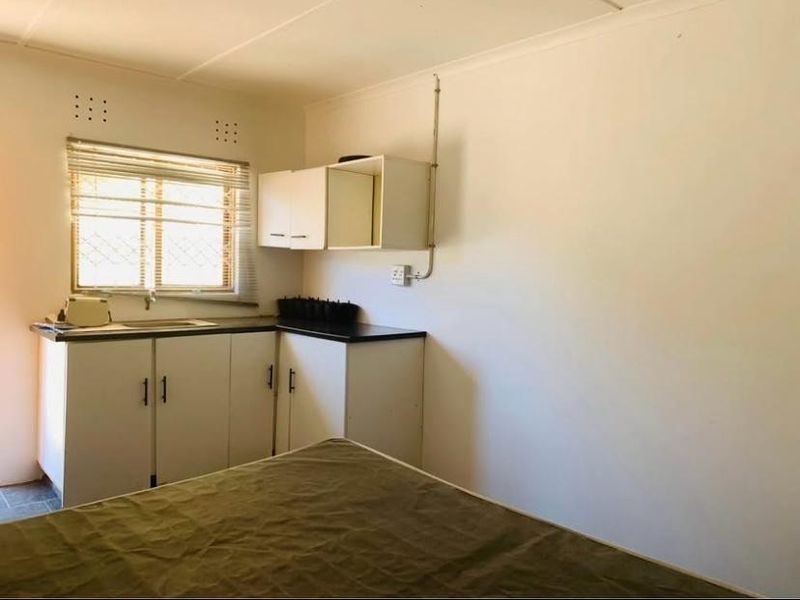 Bachelor Unit – New Germany, Pinetown - Photo 2