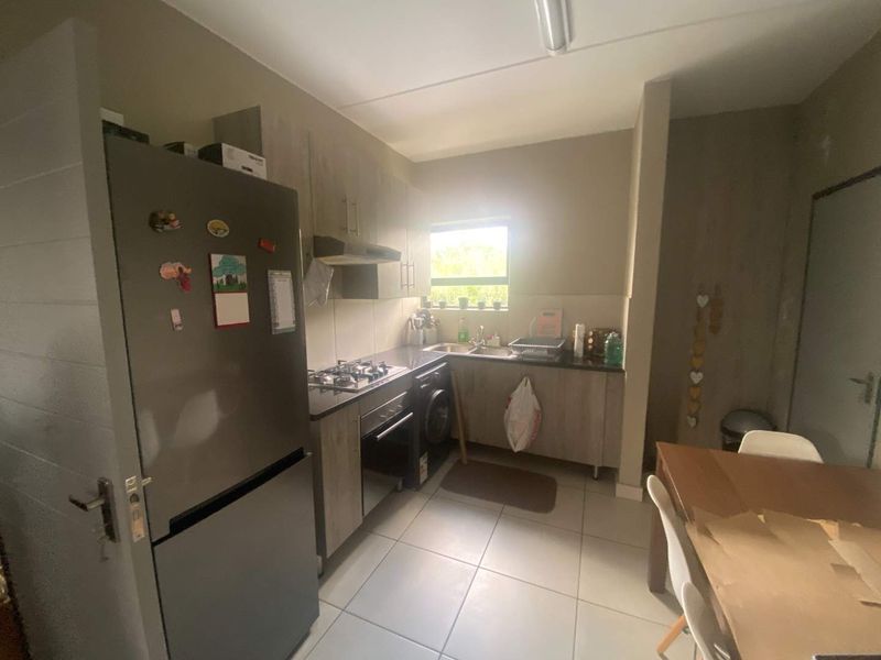 Make It Yours: Inviting 1-Bedroom with Secure Living - Photo 9