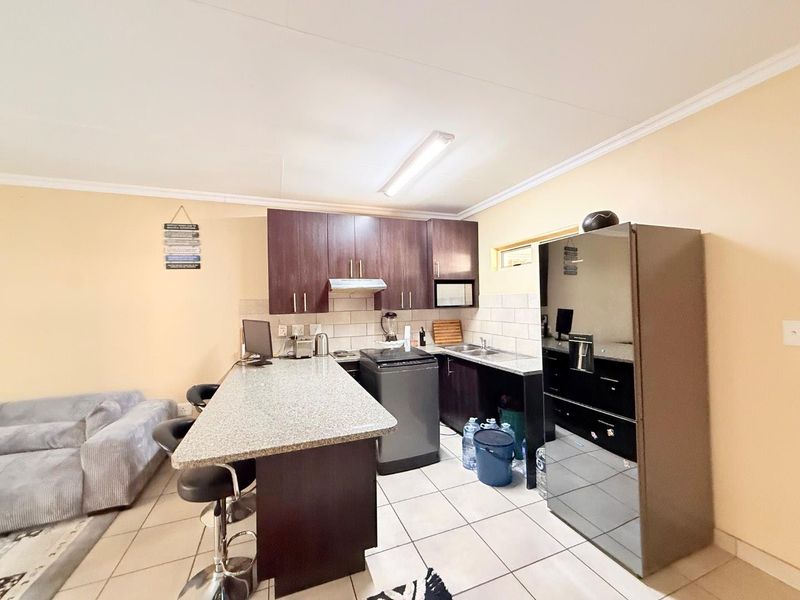 Convenient Location Meets Style and Comfort in One Home - Photo 2