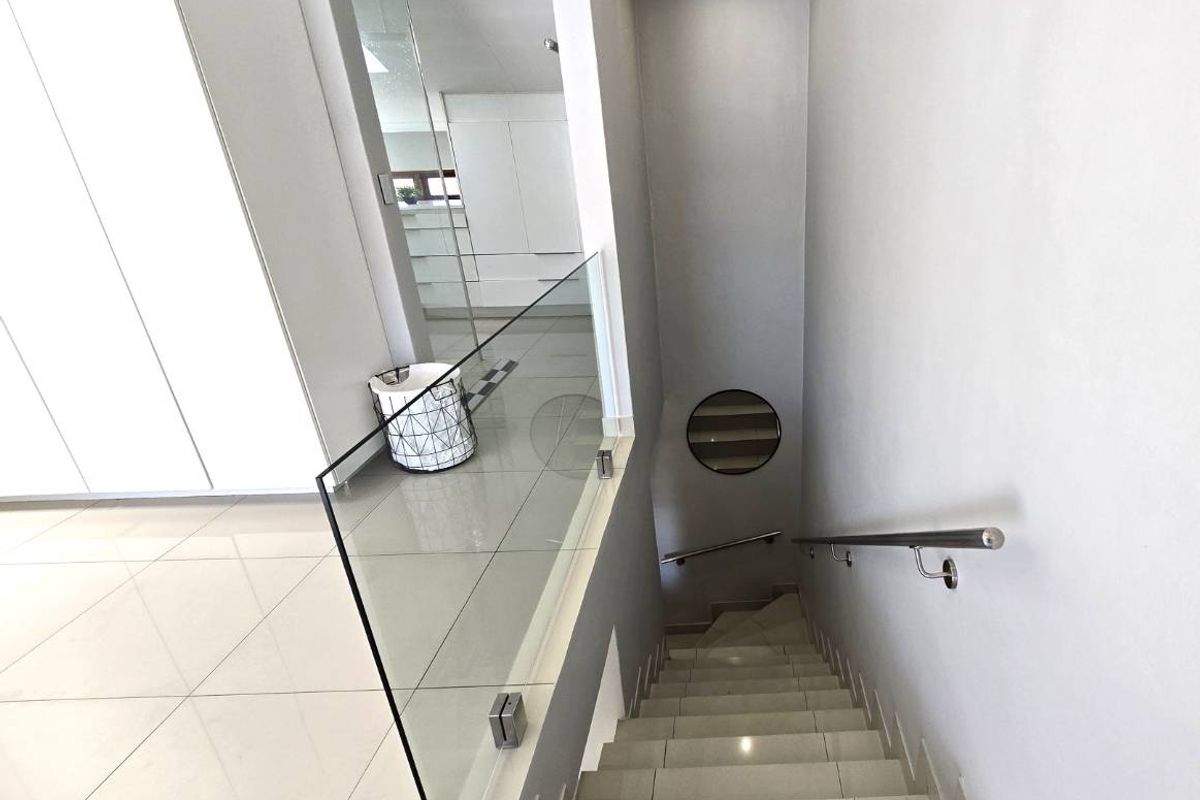 1 Bedroom Apartment with two patios for Sale Including Furniture - Photo 4