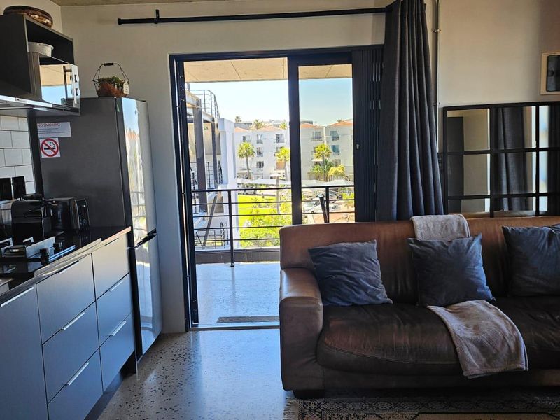 Own Cape Town’s Beachfront Lifestyle - Photo 2