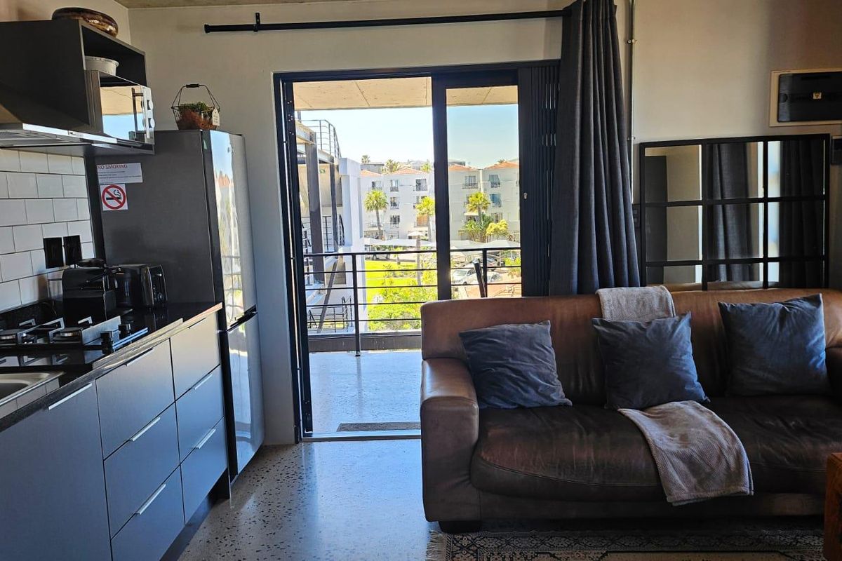 Own Cape Town’s Beachfront Lifestyle - Photo 2