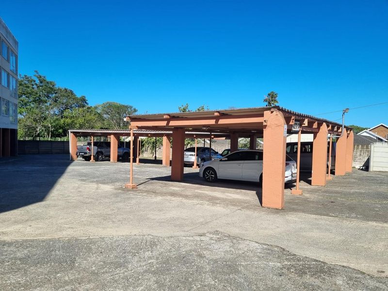 Corner Apartment  For Sale in Amalinda North. - Photo 10