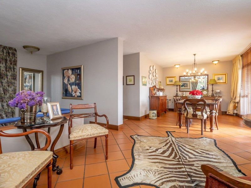 Charming Multi-level Property in Westdene - Photo 3