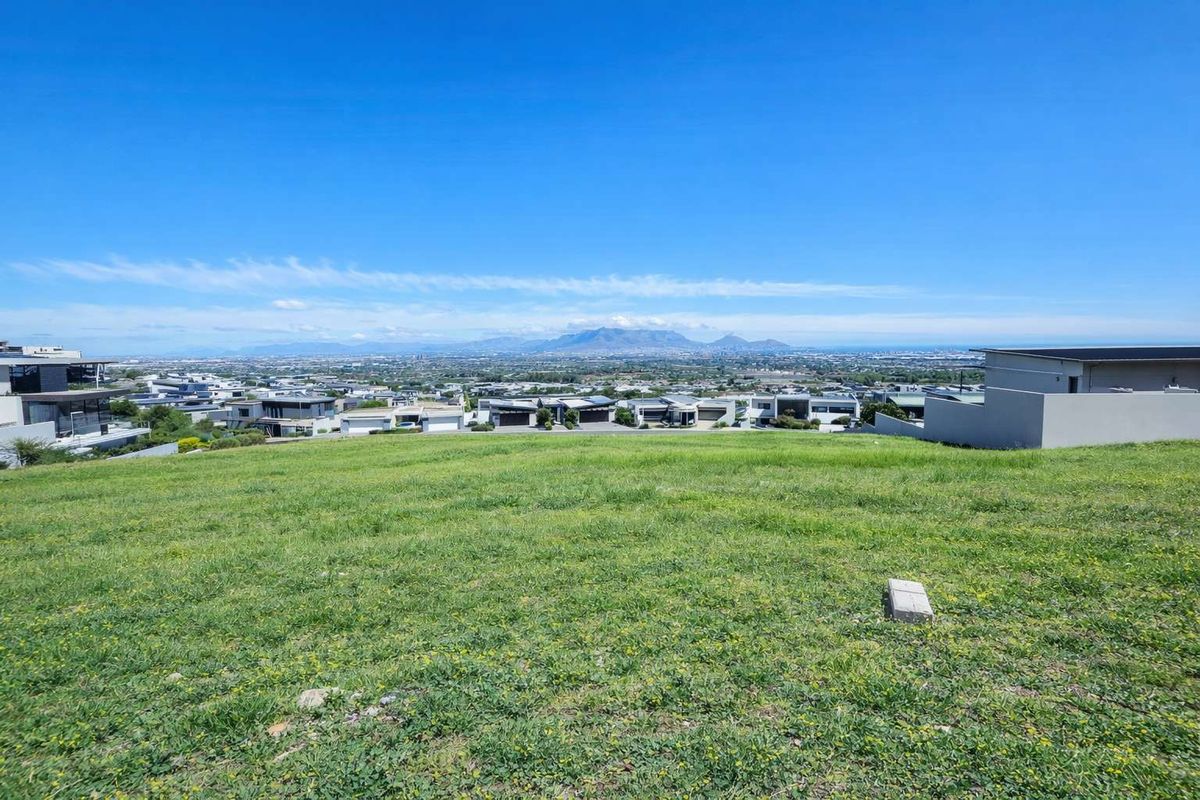 Wake Up to Table Mountain — Where Your Dream Home Becomes Reality in Baronetcy Estate - Photo 5