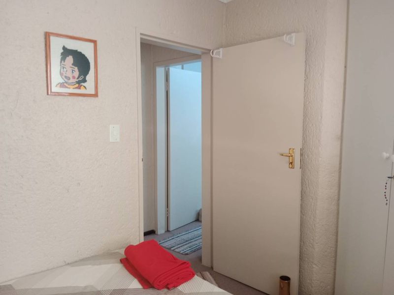 Spacious, Secure and Perfectly Located! - Photo 9