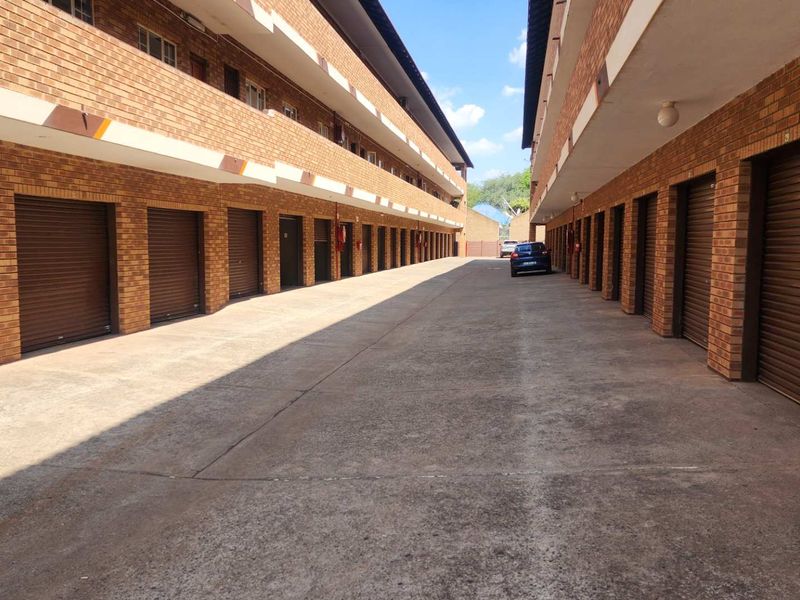 Affordable Style, Everyday Comfort. - Photo 9