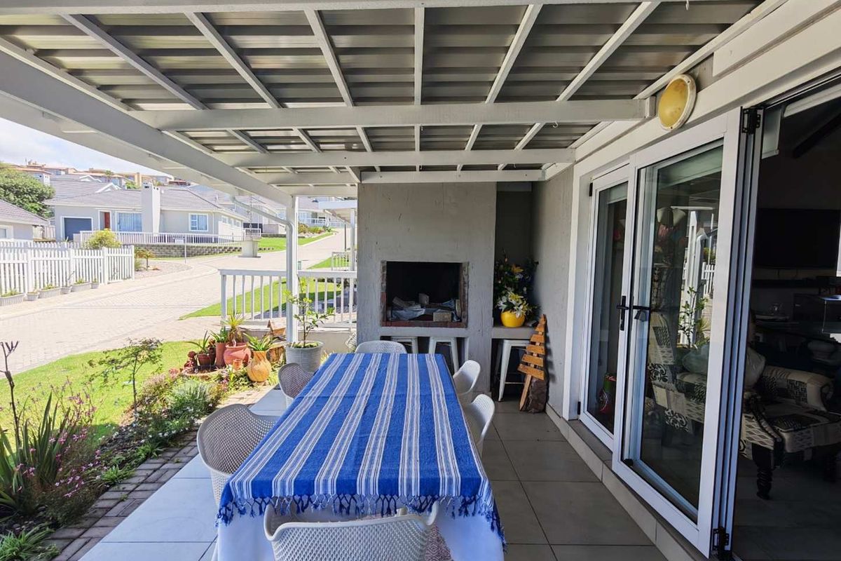 Modern Coastal Townhouse in Secure Tergniet Complex - Photo 4