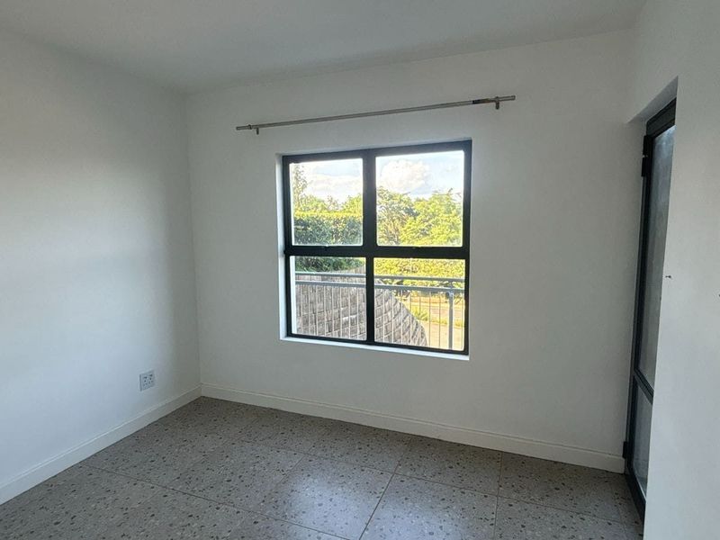 Modern 2-Bedroom Ground-Floor Flat to Rent in Arbour Arch, Athlone - Photo 7