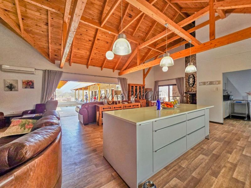 Omaruru Wildlife Estate, Omaruru:  Lifestyle property with 4 Bedr Home is for Sale - Photo 7