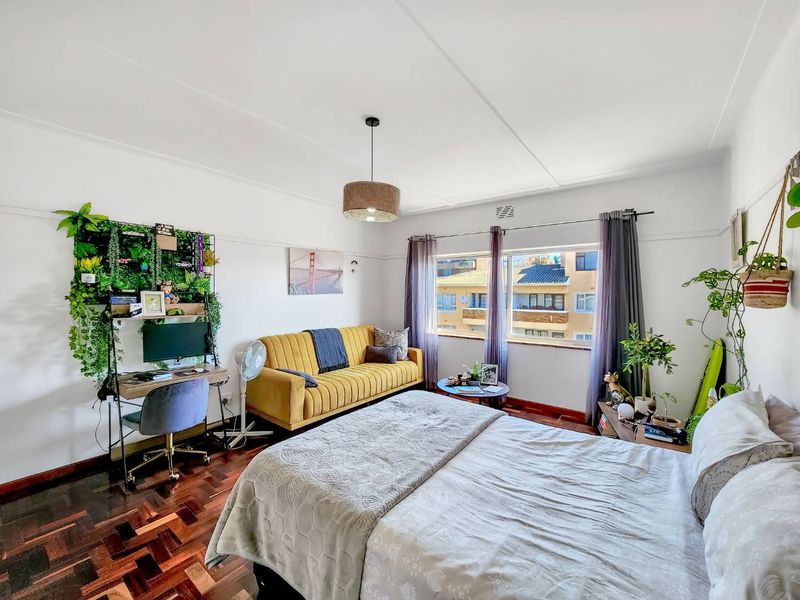 Charming Studio Apartment to Rent in the Heart of Green Point - Photo 4
