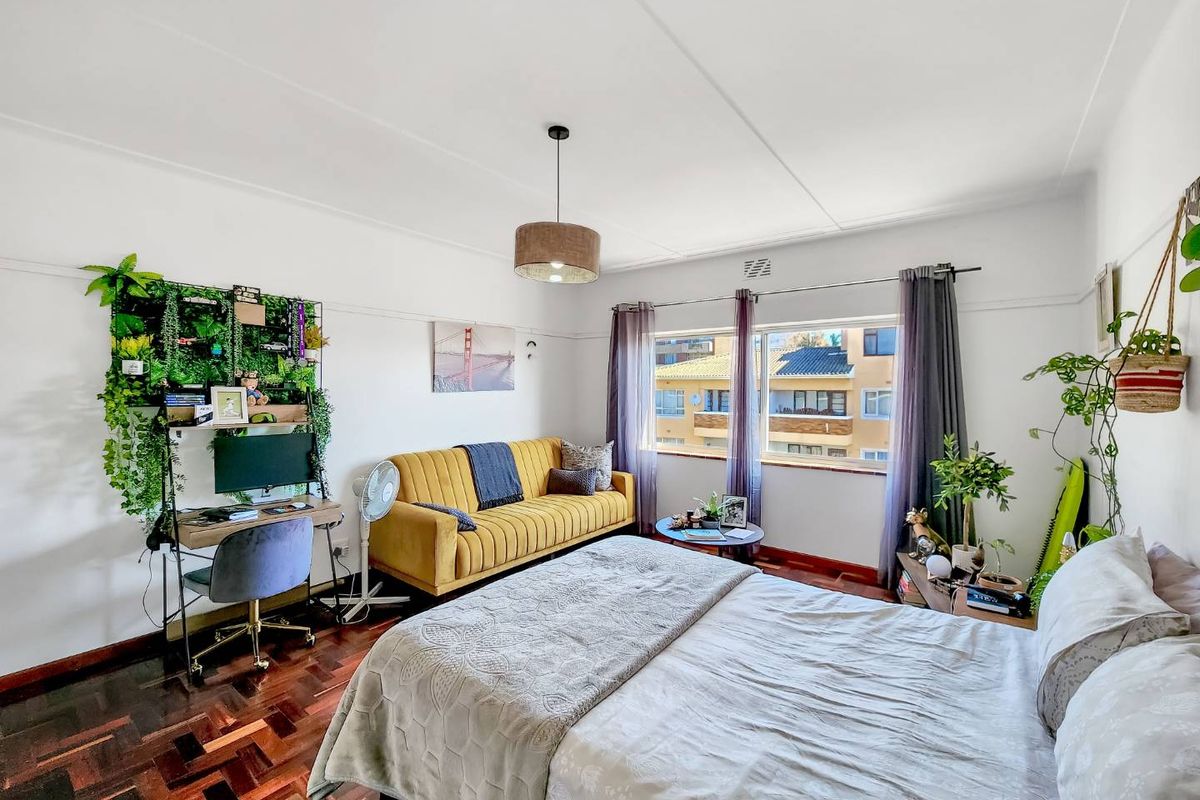 Charming Studio Apartment to Rent in the Heart of Green Point - Photo 4