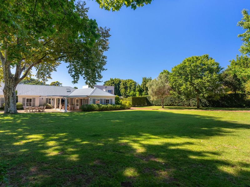 Vista Verde – a warmly inviting family home! - Photo 7