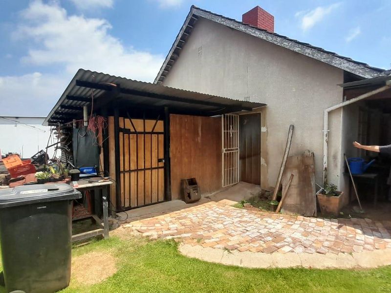 Investment Opportunity in Rhodesfield - Photo 9