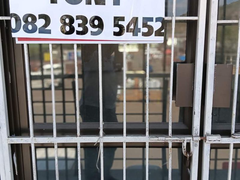 1. Shop Space to let in Marianhill Pinetown - Photo 2