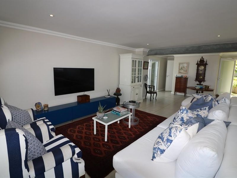 Umhlanga Central 3 Bed Luxury Flat to Rent - Photo 9