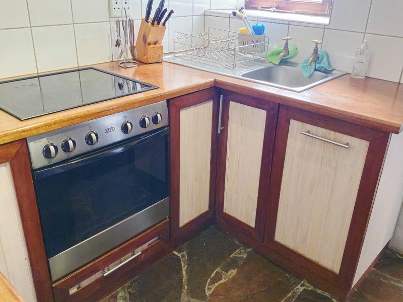 Walvisbay- To Let- N$24 000 - Photo 10