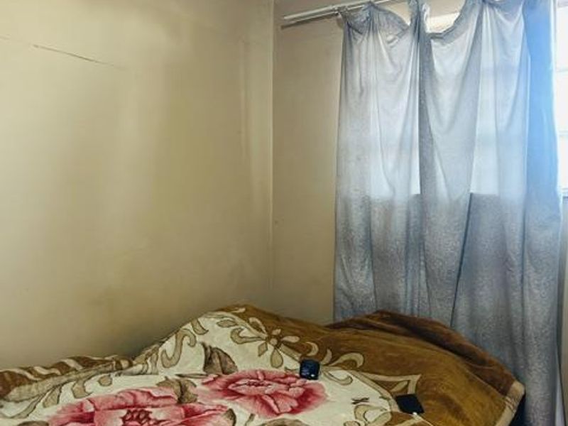 Affordable 2-Bedroom Flat for Sale - Photo 7