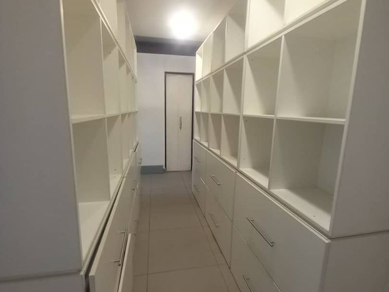 NEAR MAERUA TO LET - MODERN OFFICES - Photo 7