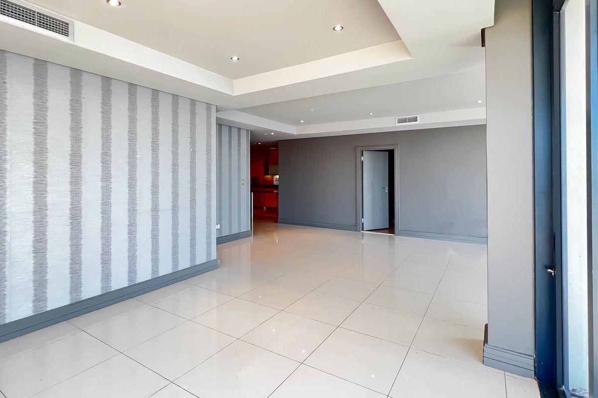 3 BEDROOM | 3.5 BATHROOM APARTMENT - Photo 4