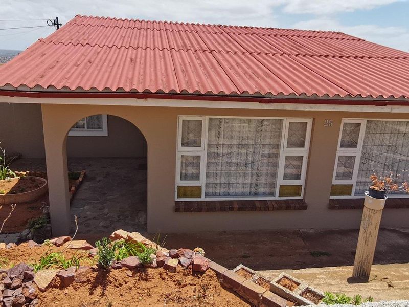 A cozy and comfortable 3-Bedroom home for only R725,000 - Photo 3