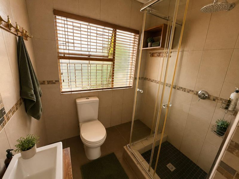 Exceptional Multi-Purpose Property with Extensive Parking & Entertainment Facilities - Photo 9