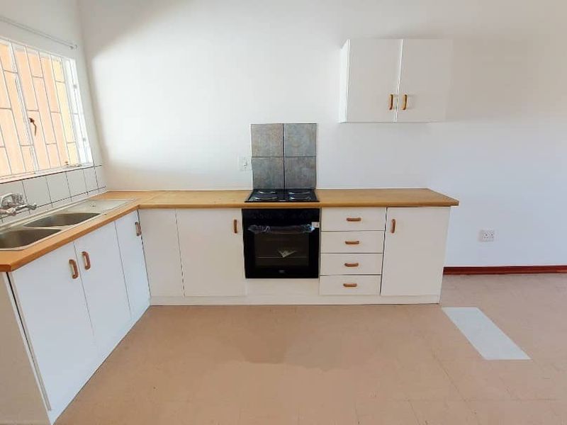 Khomasdal - Francis Court - 2 bedroom - Photo 4