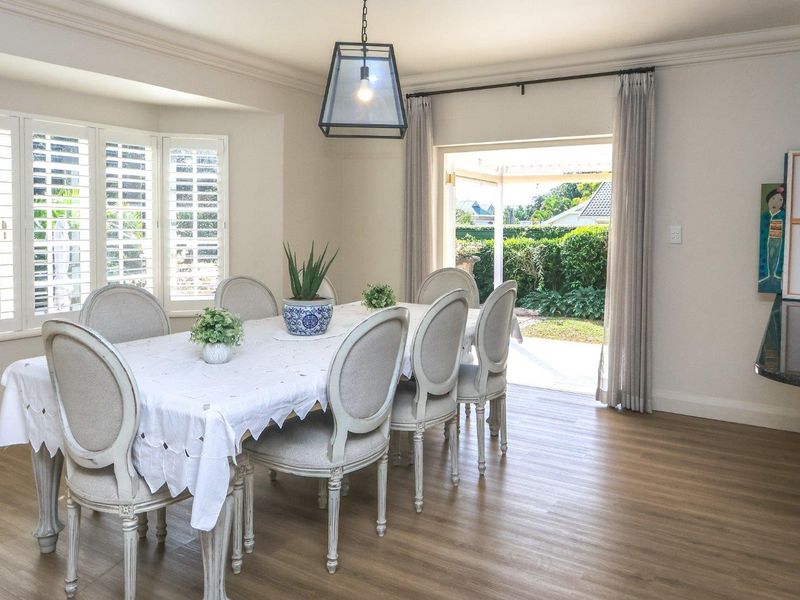 Immaculate, 4 Bedroom Family Home - Photo 9