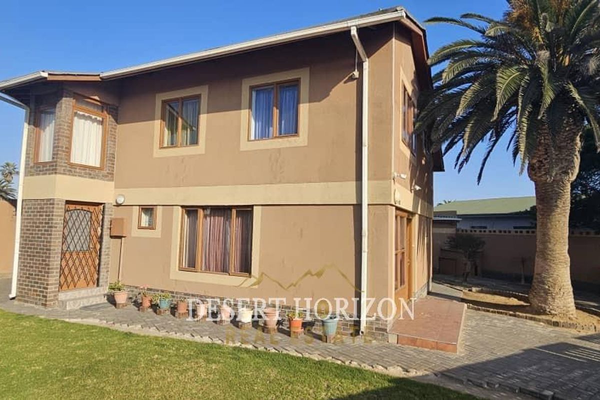Swakopmund, Vineta | Cozy Home with a Flat For Sale and a Sea View - Photo 2