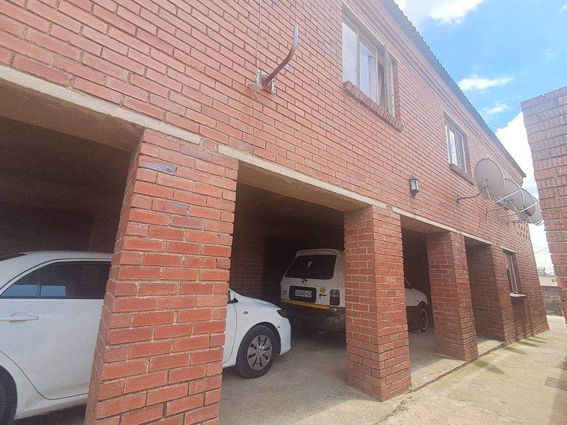 Lucrative Investment In Kaalfontein - Photo 6