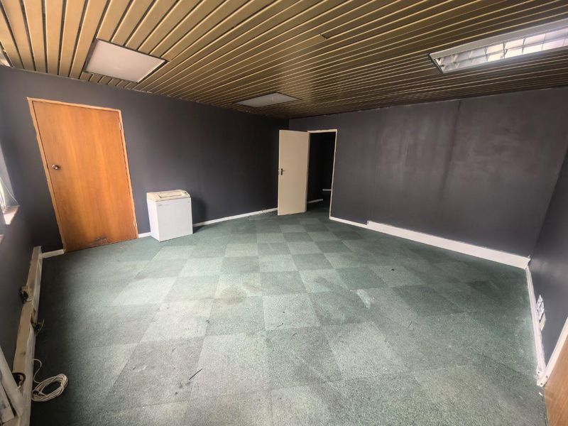 35m2 space available to let - Photo 8