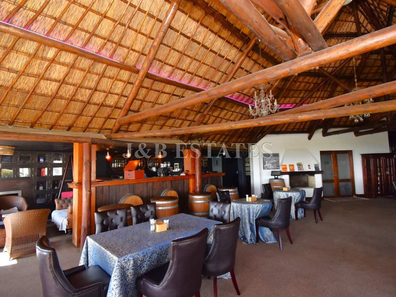 Successfully Operating Hotel With Spectacular Lagoon Views - Photo 7