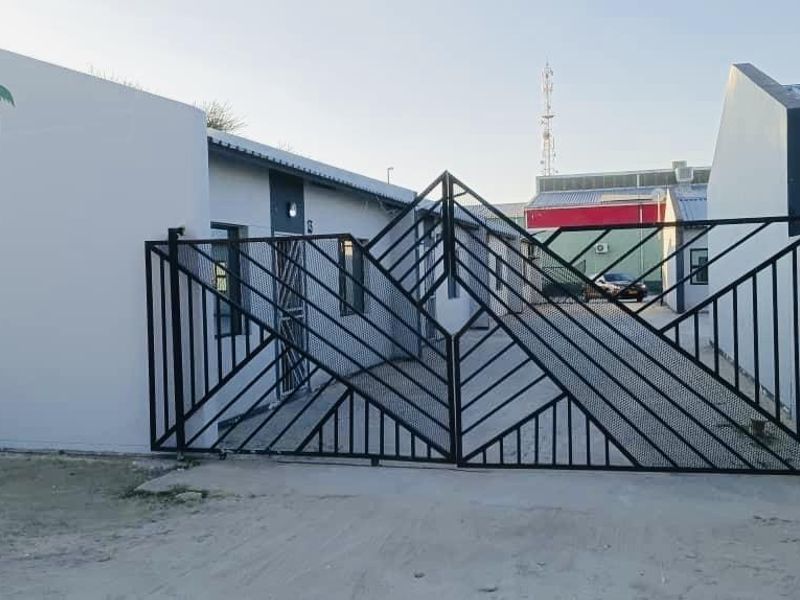 BLOCK OF 16 FLATS FOR SALE in NKURENKURU, Ext.1, Kavango West Region. - Photo 2