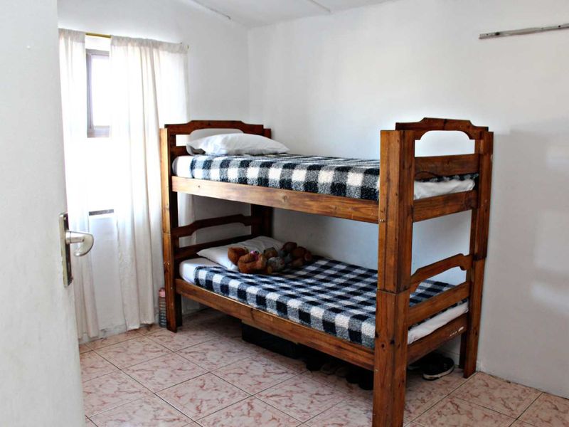 3 Bedroom Family Home For Sale - Photo 9