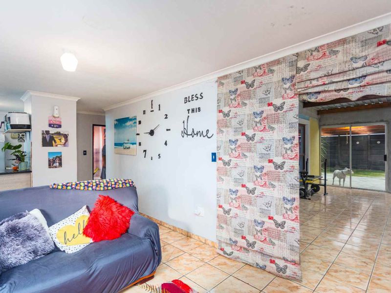 Family home for sale - Photo 8