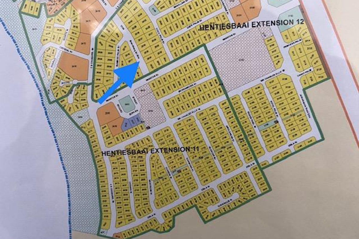 Vacant plot available close to the beach. - Photo 4