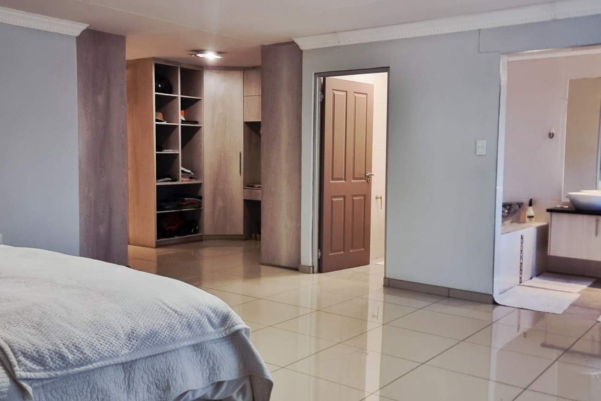 Klein Windhoek 3 bedroom Townhouse - Photo 4