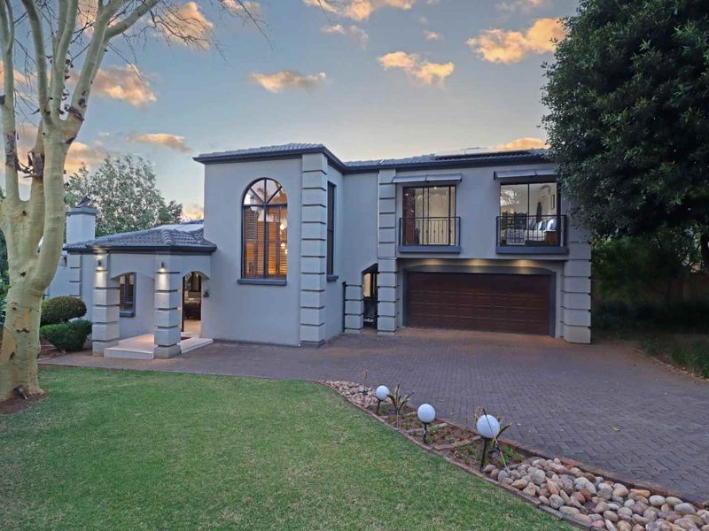 Exceptional 3 bedroom home in the sought after Featherbrook Estate. - Photo 8