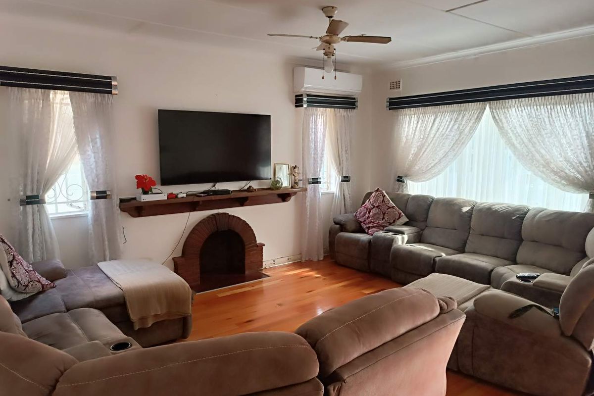 FOR SALE: Charming, Well-Maintained Family Home in Pelham South – A Rare Opportunity! - Photo 4