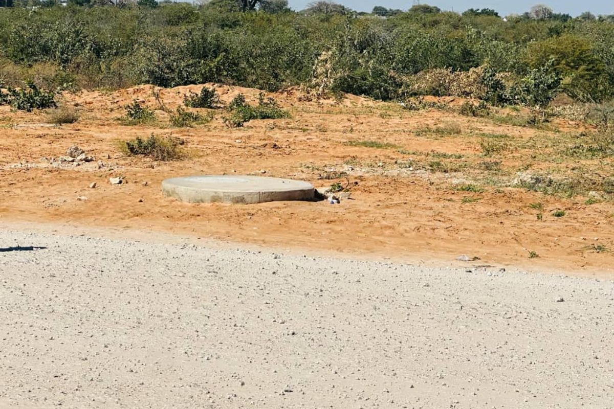 "Prime Rundu Land: Your Business's New Beginning!" - Photo 5