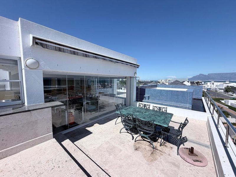 Magnificent Multi-Level Beachfront Residence with Uninterrupted Ocean and Mountain Views - Photo 9