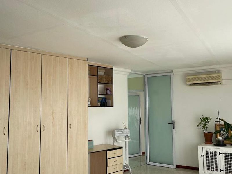 House for sale - Photo 9