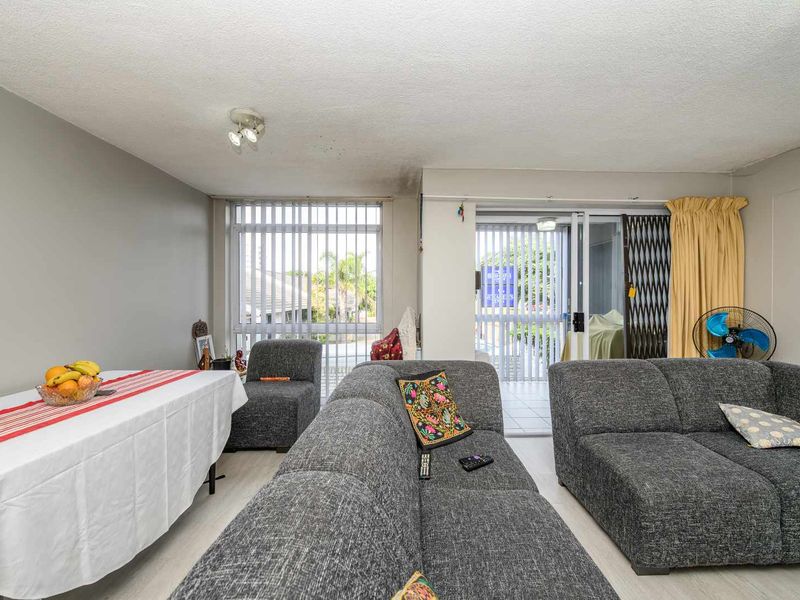 Calling Investors! Priced Right! Close to Beach - Prime Location! - Photo 4