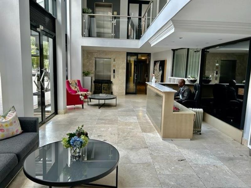 FULLY FURNISHED 2 BED AND 2 BATH APARTMENT FOR RENT - Photo 3